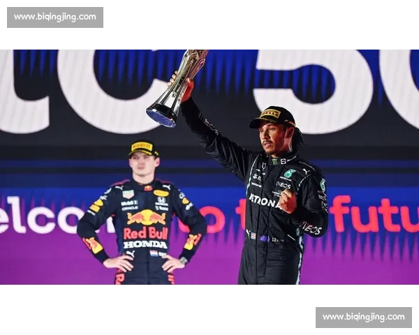 F1年度总冠军揭秘赛季精彩瞬间与车手辉煌征程 F1年度总冠军揭秘赛季精彩瞬间与车手辉煌征程